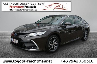 Toyota Camry 2,5 Hybrid Lounge Aut. bei Autohaus Feichtmayr in 
