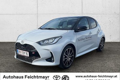 Toyota Yaris 1,5 VVT-i Hybrid GR Sport bei Autohaus Feichtmayr in 